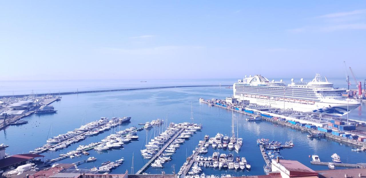 Bed and Breakfast Casa Sul Mare Salerno Exterior foto